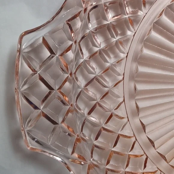 ANCHOR HOCKING WATERFORD CAKE PLATE PINK DEPRESSION HANDLED